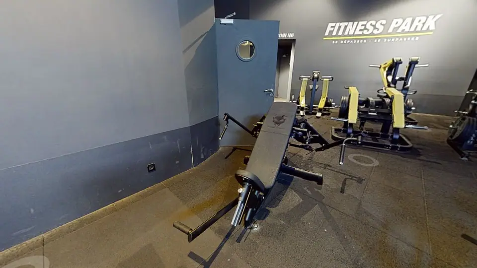 Butterfly incliné - Fitness Park Montpellier Odysseum