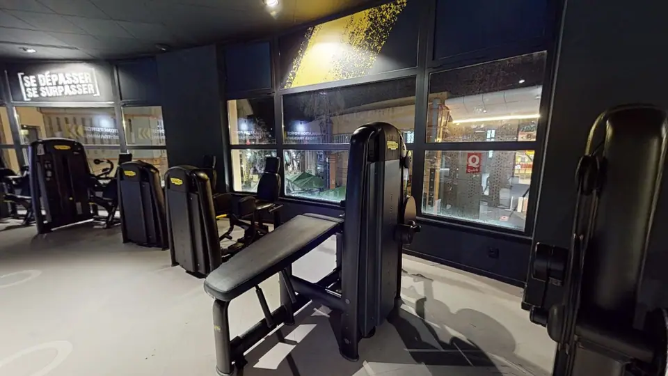 Prone Leg Curl - Fitness Park Montpellier Odysseum