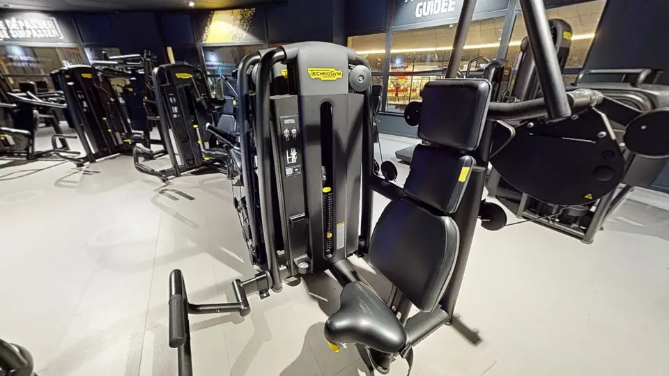 Vertical Traction - Fitness Park Montpellier Odysseum