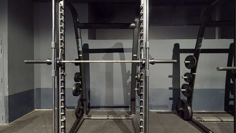 Smith Machine - Fitness Park Montpellier Odysseum